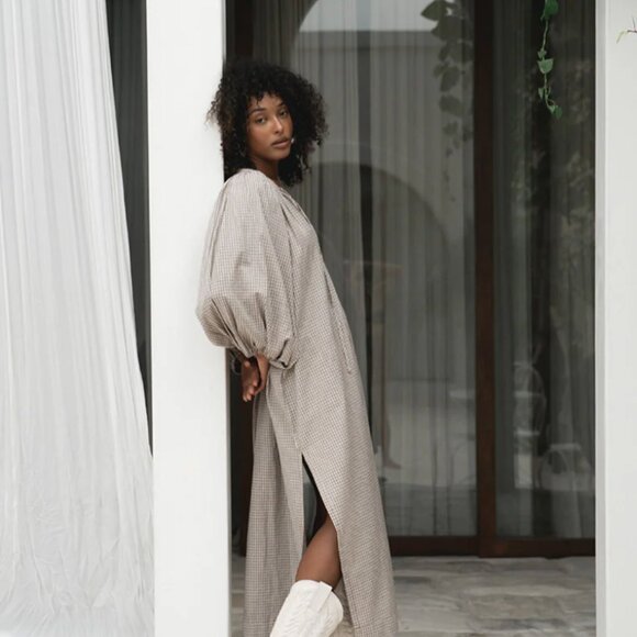 Daughters Of India Poet Maxi Dress - Taupe - XL - Picture 3 of 8